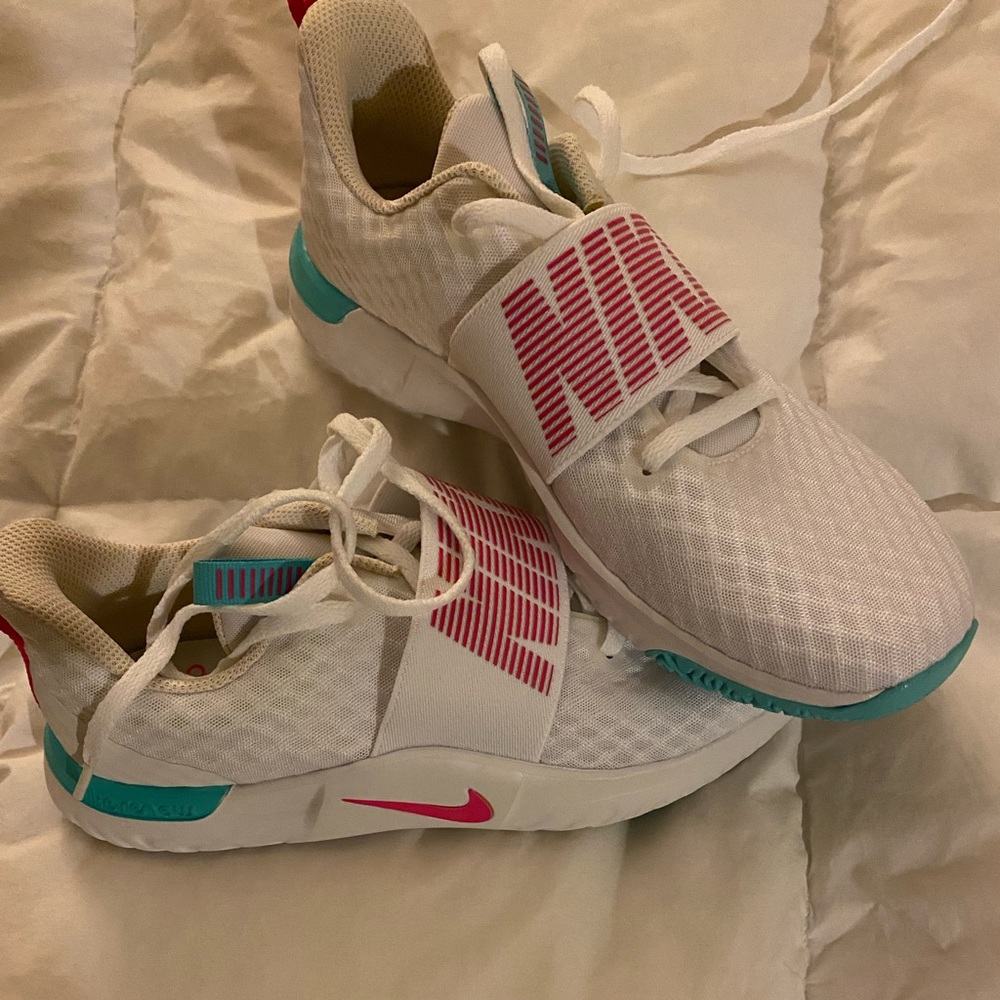 Size 8.5 woman’s Nikes
